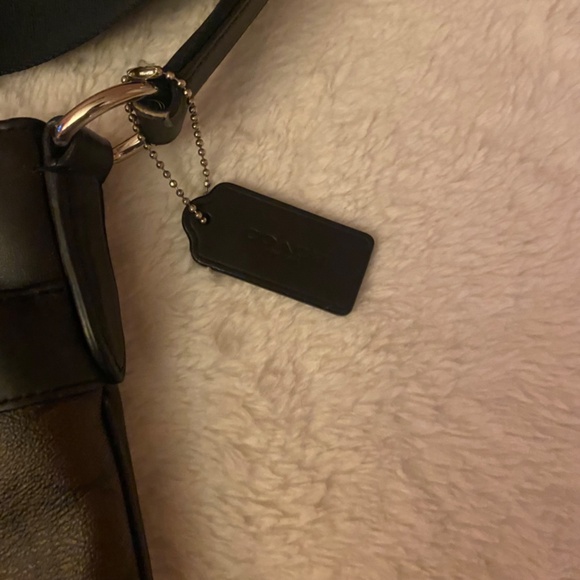 Coach Signature Crossbody - Picture 5 of 8